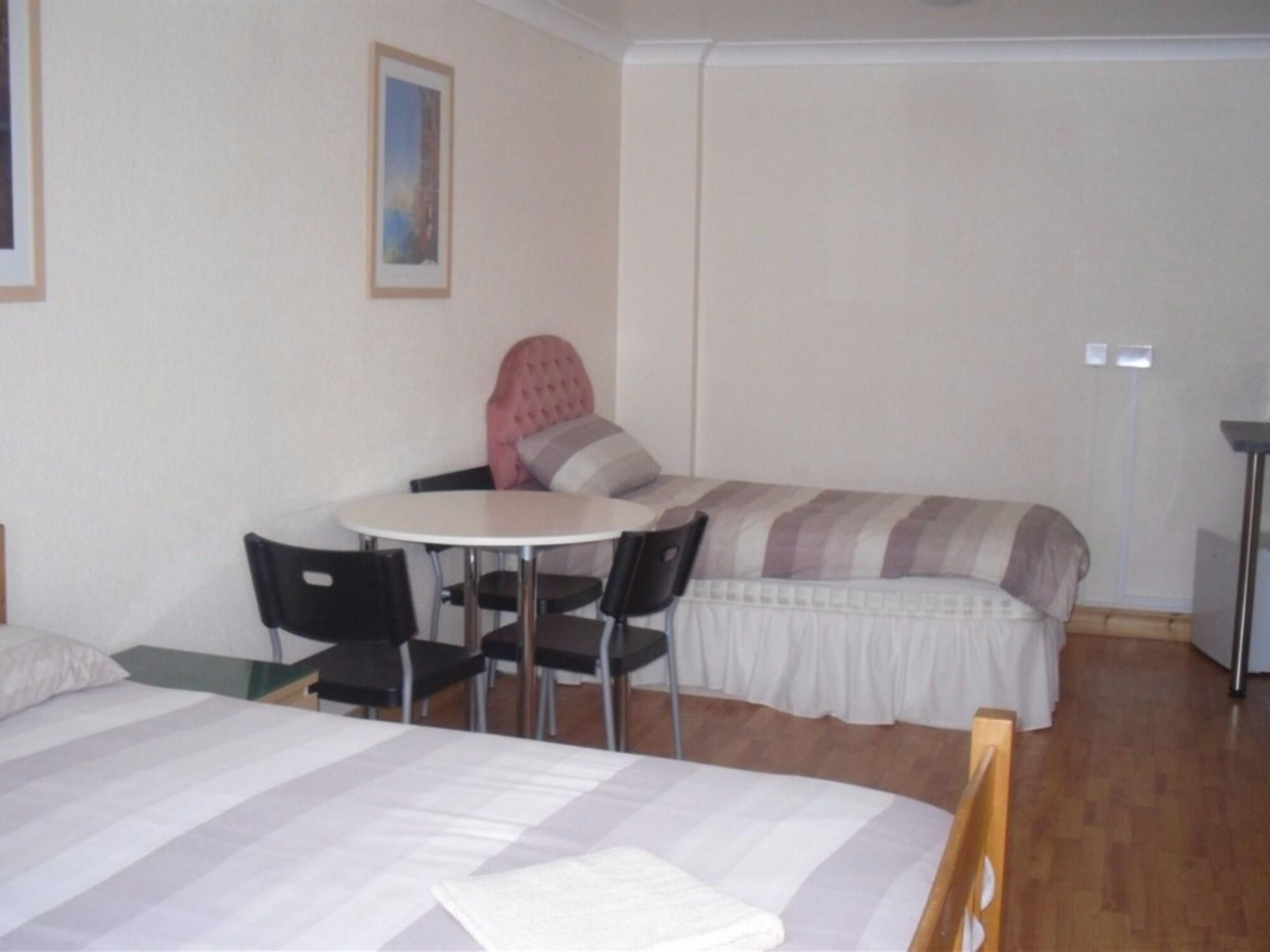 Llanion Lodge Saint Florence Esterno foto